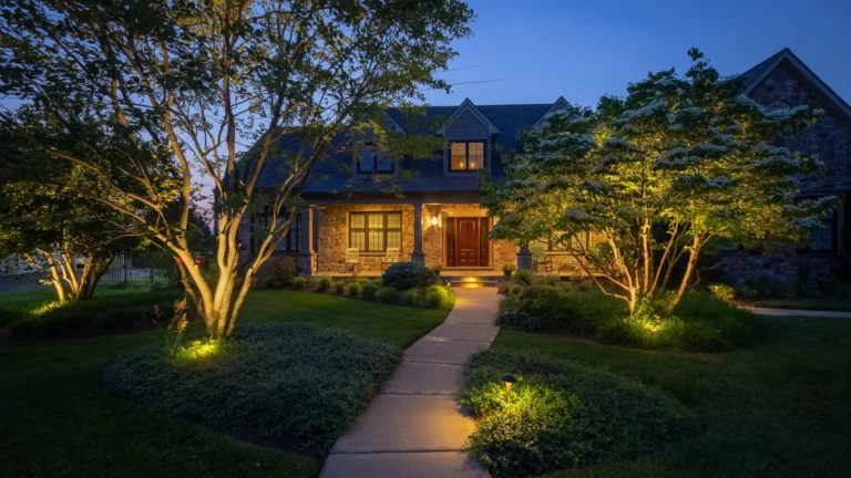 Landscape Lighting Examples: A Master Guide to Architectural Exterior Design