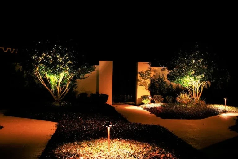 The Definitive Landscape Lighting Guide: Architectural Principles & Systems
